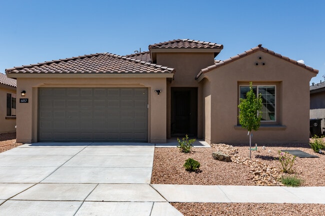 Photo - 6057 Nauman Dr