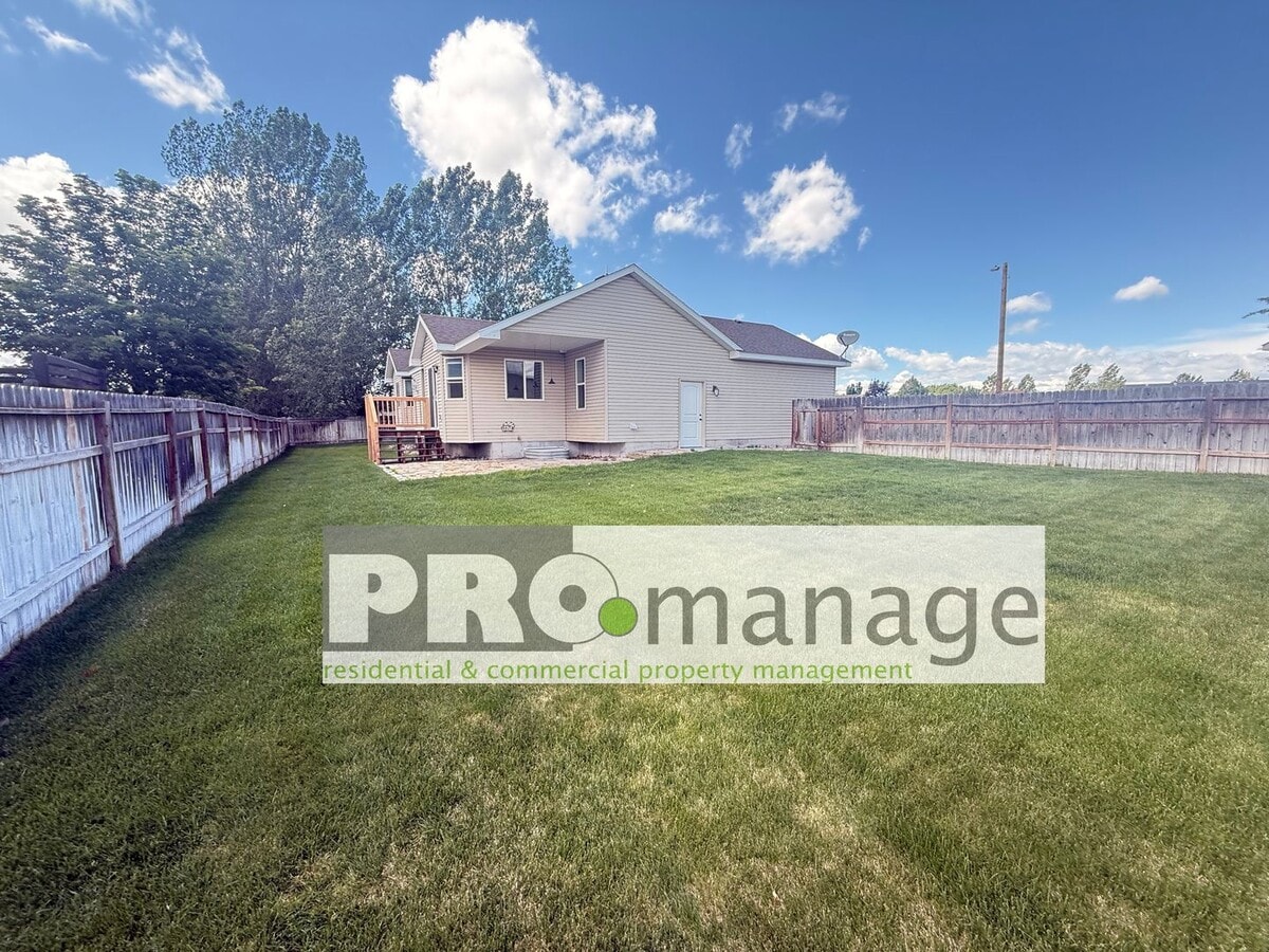 Photo - Single family home with yard