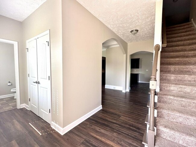 Photo - 6311 Jacobs Creek Cir