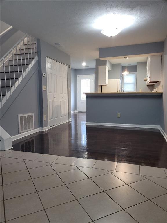 Photo - 457 Prince of Wales