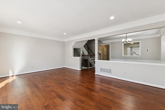 Photo - 16864 Miranda Ln