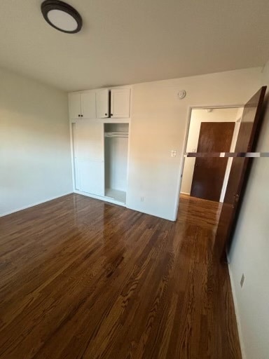 Photo - 8343 Lindley Ave