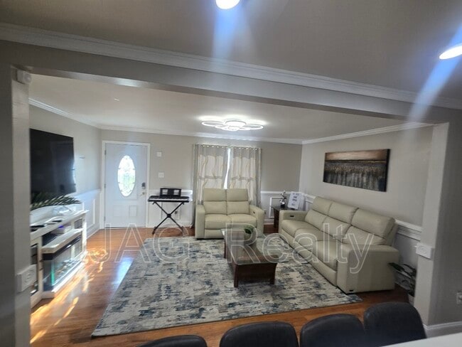 Photo - 3117 Smith Farm Rd