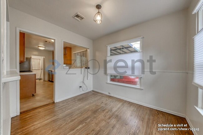 Photo - 5142 Balboa Blvd