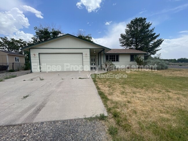 Photo - 626 Meadowood St House