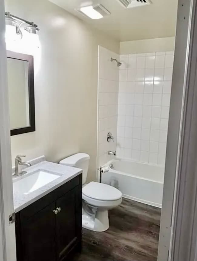 245 Washington St Unit 2nd Fl