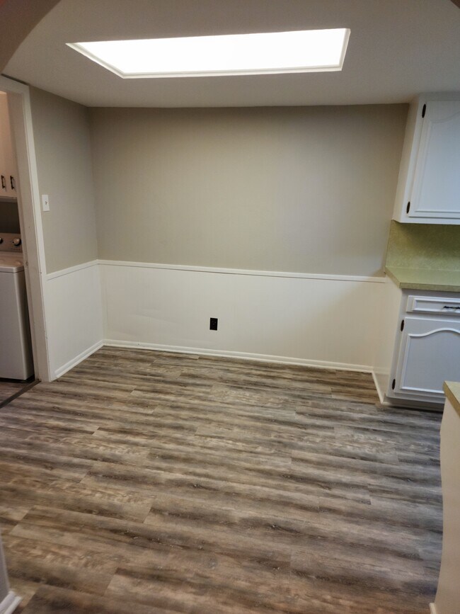 Photo - 9317 Powhatan Dr Unit 9317