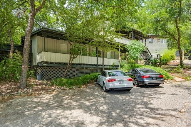Building Photo - 1509 Shoal Creek Blvd Rental