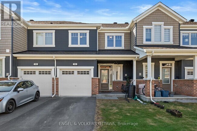 Photo - 705 Perseus Ave