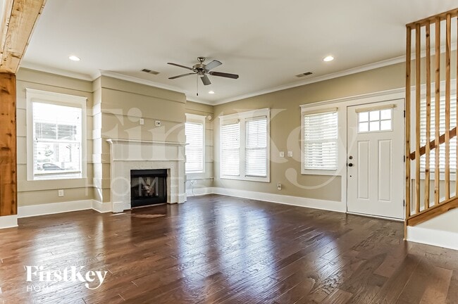 Photo - 3253 Sawyer Dr