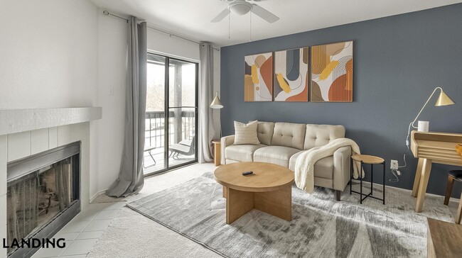 Building Photo - 1071 Clayton Ln