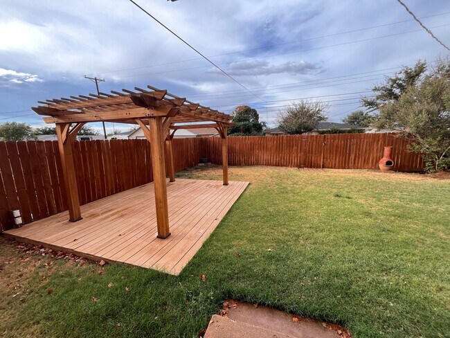 Photo - 107 Butch St