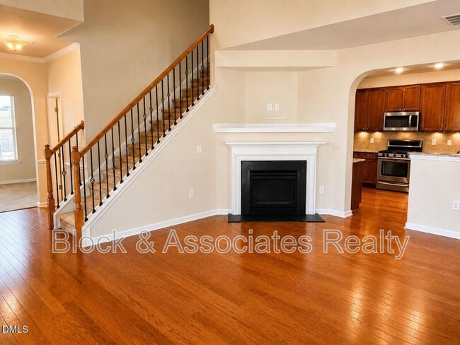 Photo - 1429 Kirkwood Hill Way