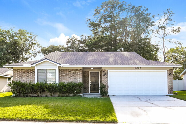 Building Photo - 8366 Knotts Landing Dr E Rental