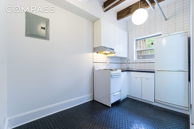 Photo - 7 W 8th St Condo Unit 0R