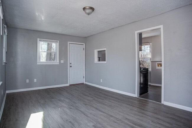 Photo - COMING SOON: Adorable 2-Bed Home with Bright Interiors in Independence!