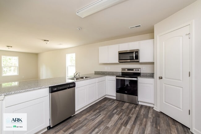Photo - 27 Ashlar Ct