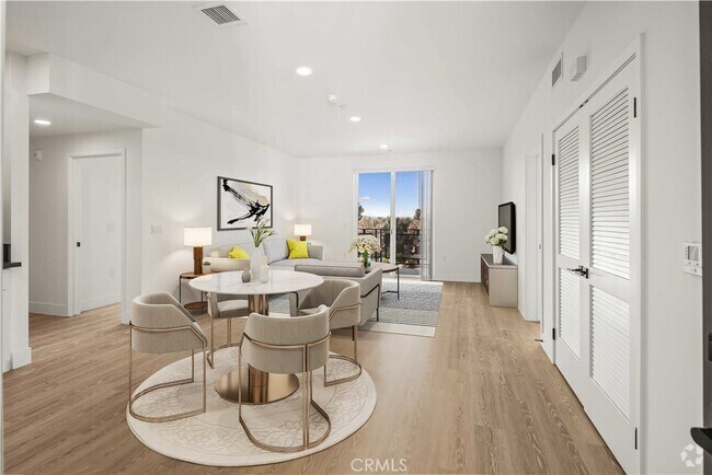 Building Photo - 11714 Archwood St Unit 303-303 Rental