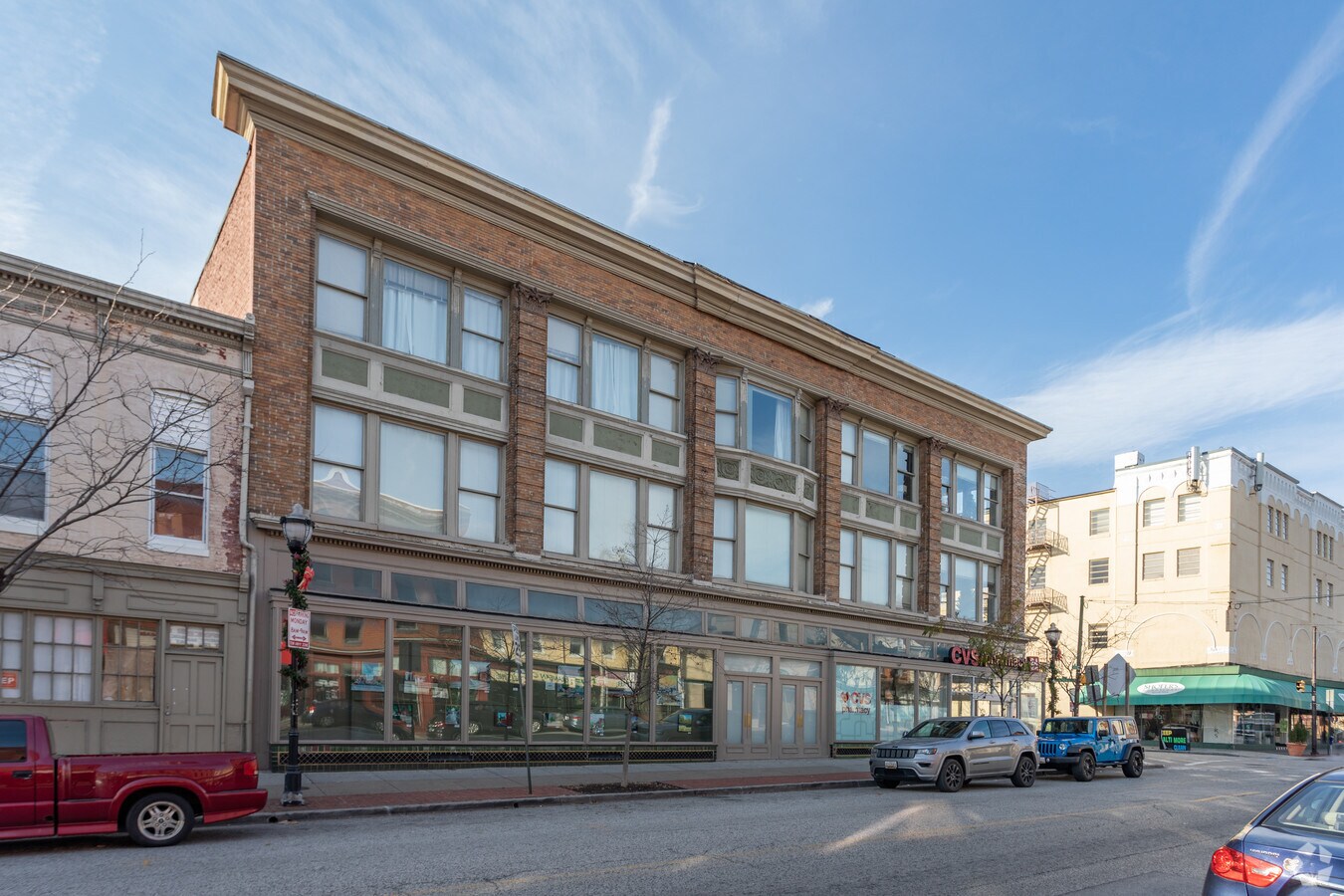 Photo - 1000 S Charles St