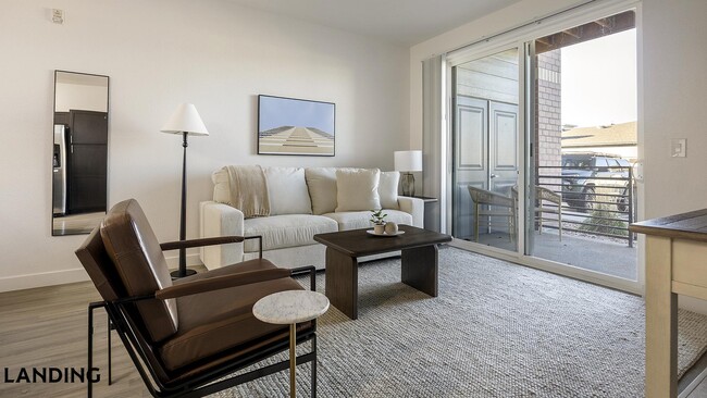 Photo - 4000 N Albion St Unidad E105