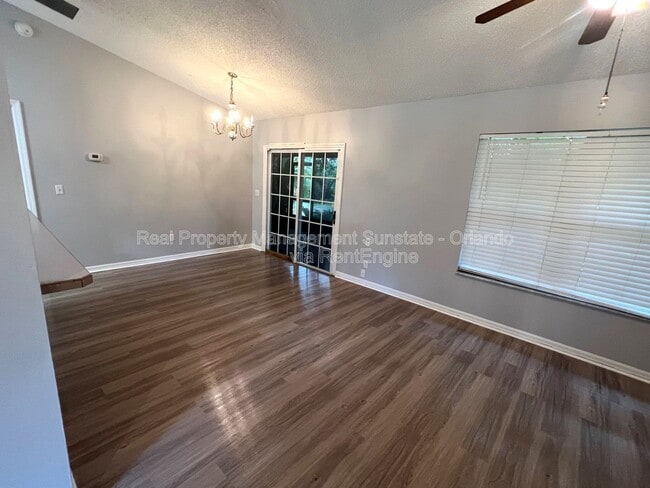 Photo - 1740 Whipple Dr