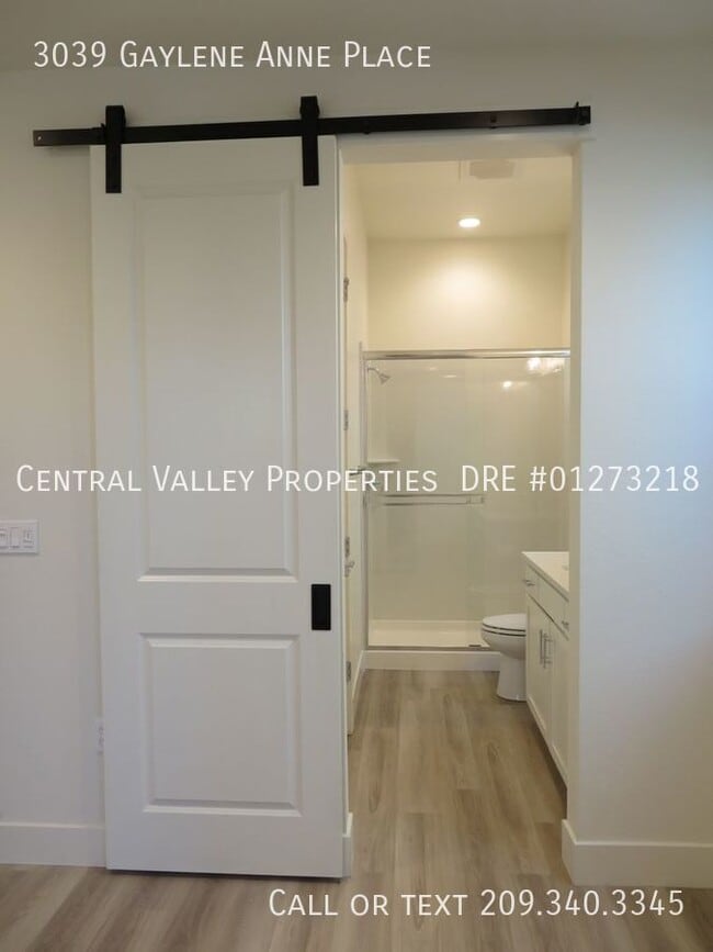 Photo - 3039 Gaylene Ann Pl