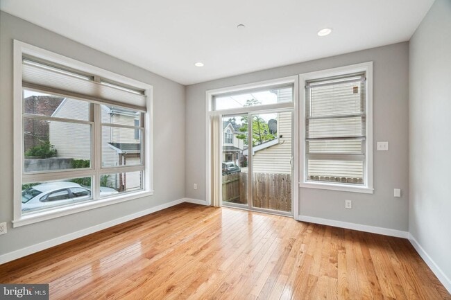 Photo - 1256 S 27th St