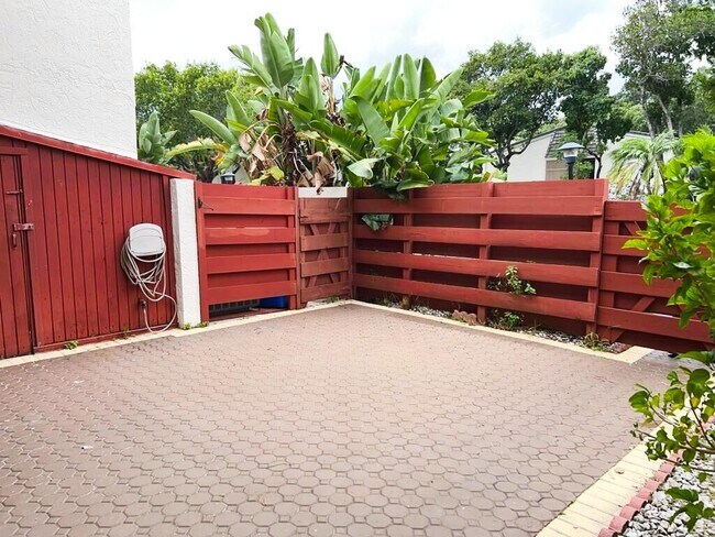 Photo - 3094 Bermwood Ln