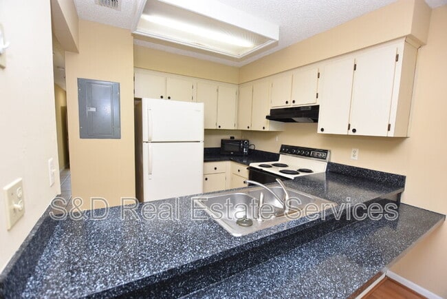 Photo - 6079 Topher Trail