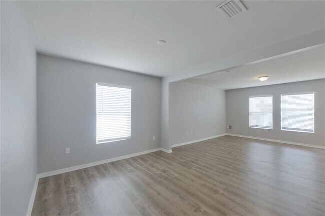 2227 NW 11th Ct