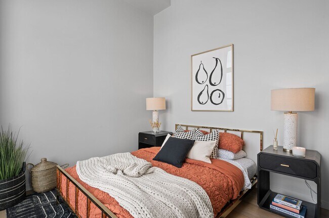 Photo - 1000 Main Street Apartments