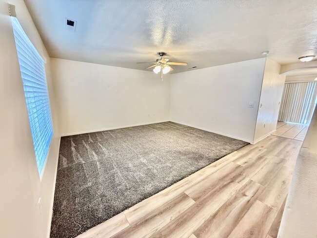 Photo - 1301 W Indian Hills Dr