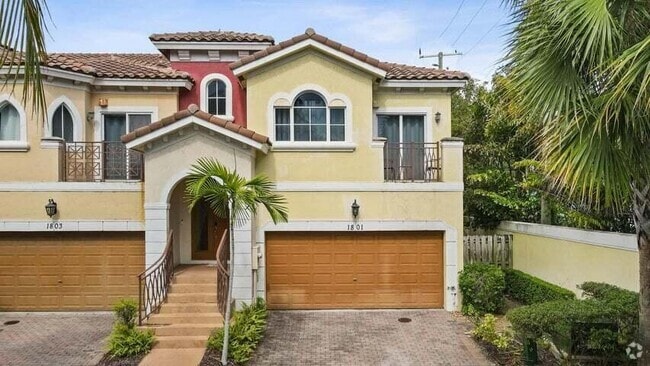 Building Photo - 1801 Coastal Bay Blvd Rental