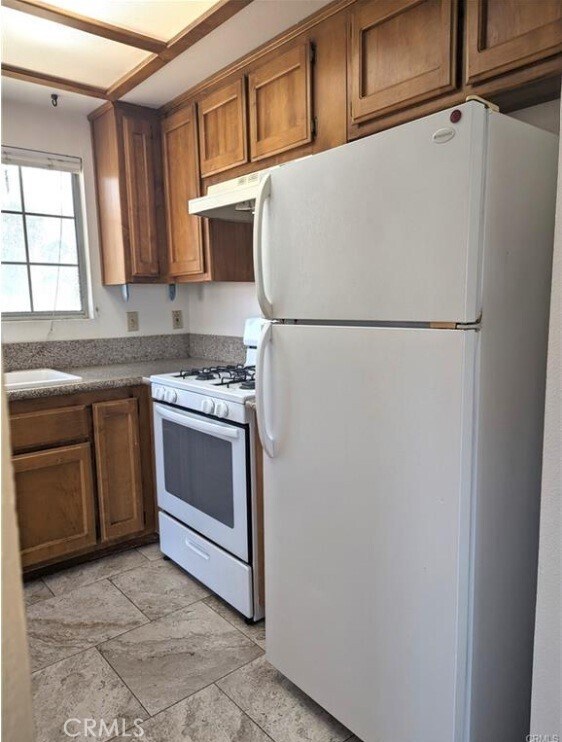 385 McCarthy Ave