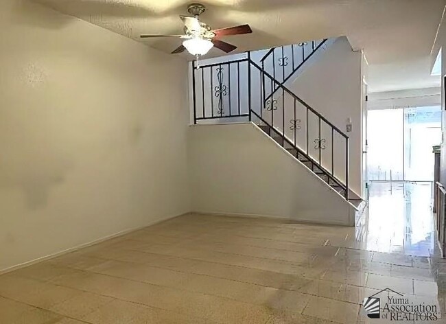 Photo - 2045 S 14th Ave Unidad 36