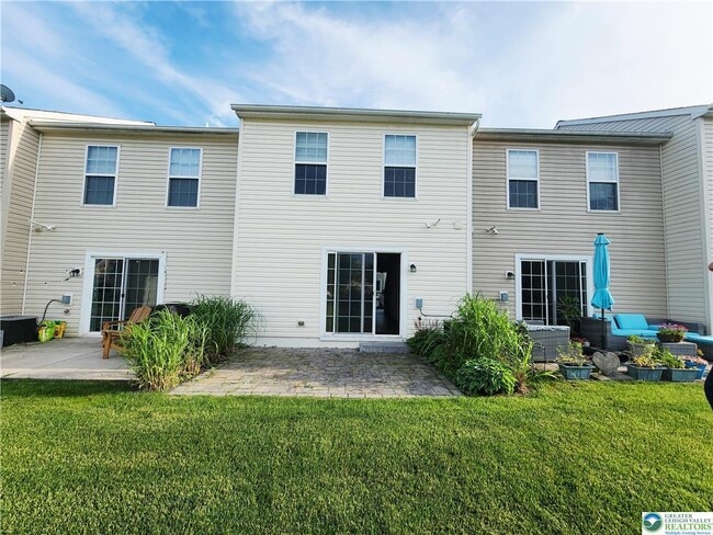 Photo - 1447 Artisan Ct