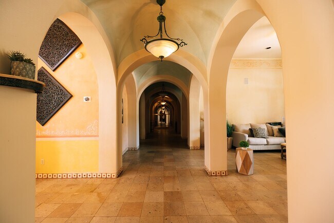 Photo - 415 Merlin Rd