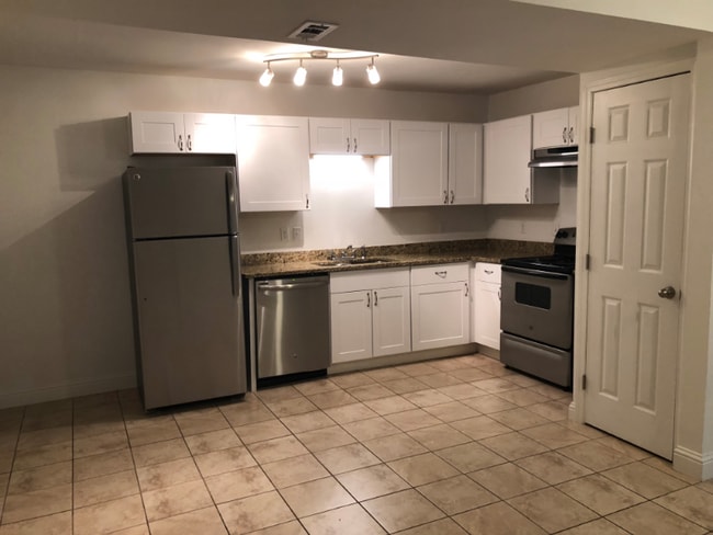 Photo - 211 Green Acres Rd