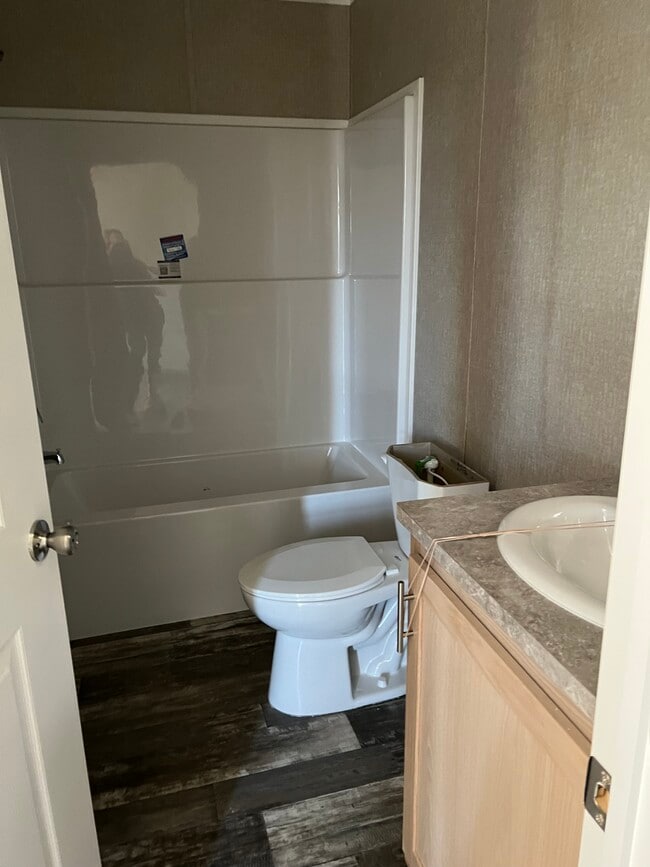 Photo - 673 Rexmont Rd