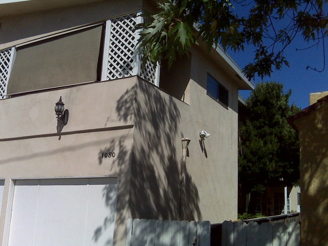 Photo - 1080 Termino Ave Unidad 2