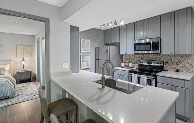 Building Photo - Cortland Bowery Rental