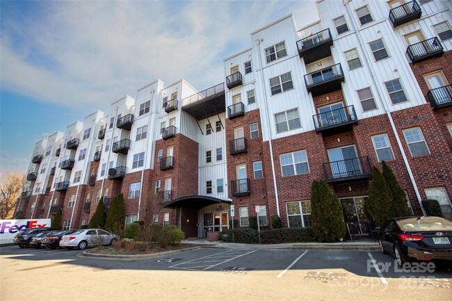 Photo - 2338 Yadkin Ave Condo Unit 210