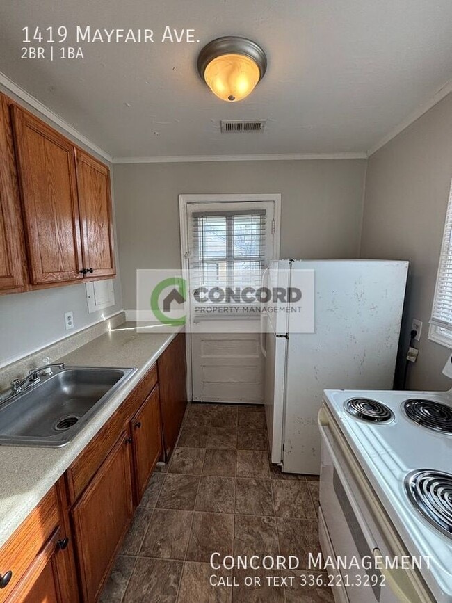 Photo - 1419 Mayfair Ave