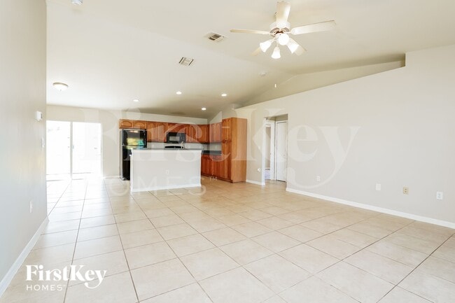 Photo - 3411 21st St SW