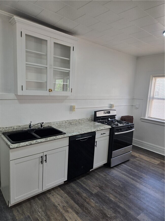 Photo - 1159 Culver Rd