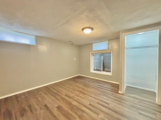 Building Photo - 3009 W Michigan Ave Rental