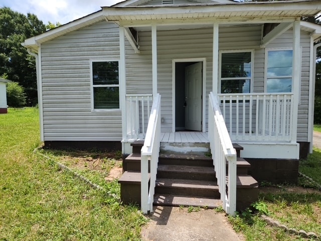 Building Photo - 236 Blakelyville Rd