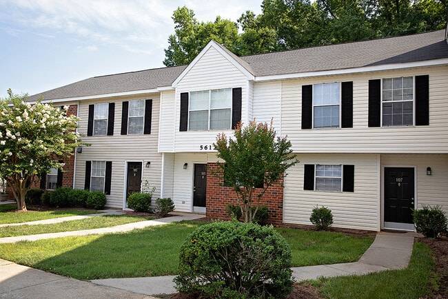 Beachwood Park Apartments and Townhomes