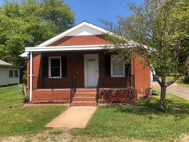Building Photo - Move in Ready! Rental