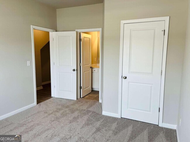 36 Cobalt Ln
